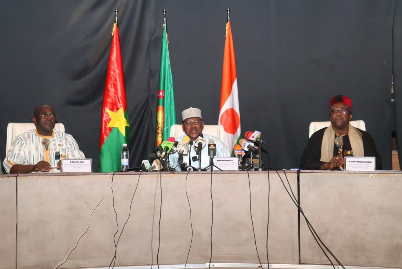AES : la réunion des hauts fonctionnaires s'achève à Niamey, la libre circulation des personnes au cœur des recommandations